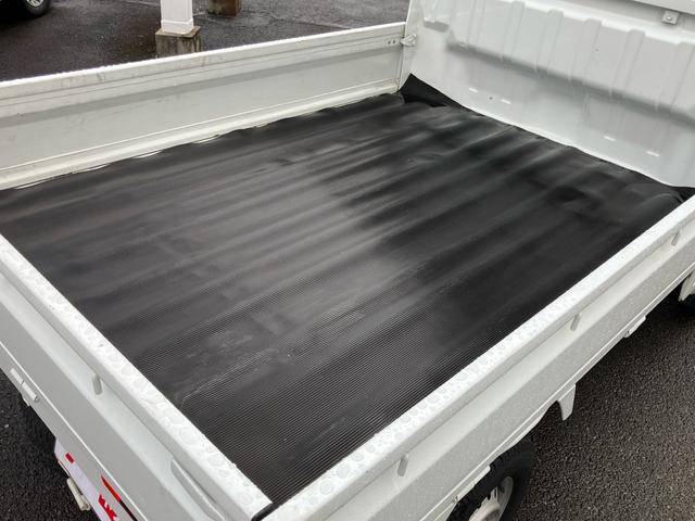 ＮＴ１００クリッパートラック ＤＸ　セーフティパッケージ　オートマ　エアコン　パワステ　衝突軽減ブレーキ　前後ソナー　荷台ゴムマット　車検整備済み　オイル／エレメント／ブレーキオイル／バッテリー／プラグ／ワイパーゴム交換済み（11枚目）