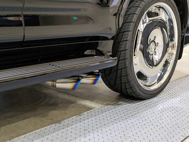 ランドクルーザー ＺＸ　令和７年仕様変更後車　Ｖ－ＶＩＳＩＯＮデモカー　ＷＯＲＫ２４ｉｎｃｈ　サイドマフラー　ＨＫＳ・ＥＣＵ　ワンオーナー　電動リアデフロック　ＥＴＣ２．０　リヤエンターテイメント　寒冷地仕様　クールボックス（4枚目）