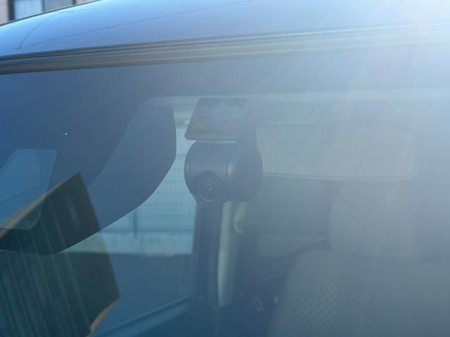 タント X 14インチフルホイールキャップ フルLEDヘッドランプ オート格納式カラードドアミラー 左側パワースライドドア TFTカラーマルチインフォメーションディスプレイ フルファブリックシート(10枚目)