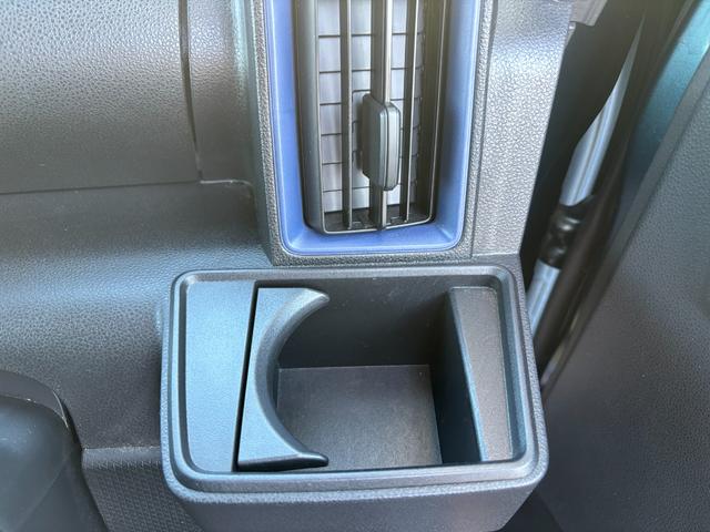 タント X 14インチフルホイールキャップ フルLEDヘッドランプ オート格納式カラードドアミラー 左側パワースライドドア TFTカラーマルチインフォメーションディスプレイ フルファブリックシート(21枚目)