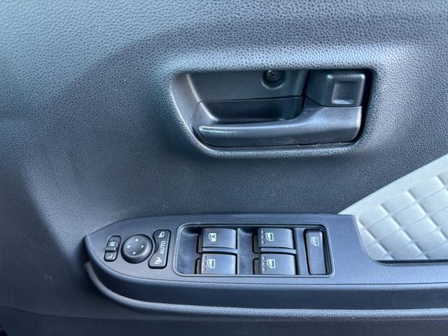 タント X 14インチフルホイールキャップ フルLEDヘッドランプ オート格納式カラードドアミラー 左側パワースライドドア TFTカラーマルチインフォメーションディスプレイ フルファブリックシート(24枚目)