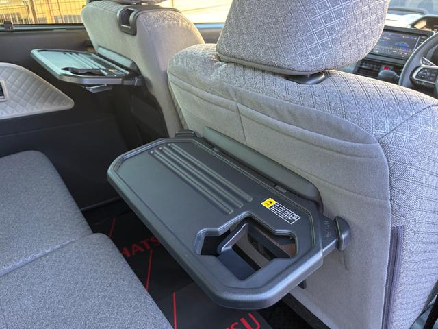 タント X 14インチフルホイールキャップ フルLEDヘッドランプ オート格納式カラードドアミラー 左側パワースライドドア TFTカラーマルチインフォメーションディスプレイ フルファブリックシート(40枚目)