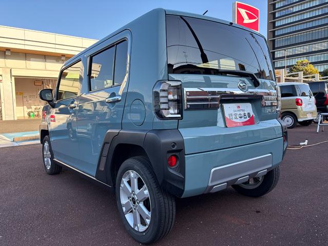 タフト G クロムベンチャー メッキドアアウターハンドル 15インチアルミホイール オートレベリング機能付フルLEDヘッドランプ LEDフォグランプ 本革巻ステアリングホイール 本革巻インパネセンターシフト(7枚目)