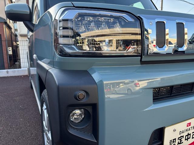 タフト G クロムベンチャー メッキドアアウターハンドル 15インチアルミホイール オートレベリング機能付フルLEDヘッドランプ LEDフォグランプ 本革巻ステアリングホイール 本革巻インパネセンターシフト(11枚目)