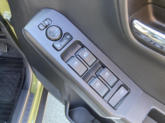 タフト Ｇ　ナビ付　ナビ　１５インチアルミホイール　オートレベリング機能付フルＬＥＤヘッドランプ　ＬＥＤフォグランプ　本革巻ステアリングホイール　本革巻インパネセンターシフト（18枚目）