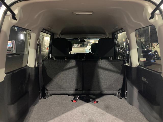 ハイゼットカーゴ クルーズＳＡＩＩＩ　４ＡＴ　電動格納式カラードドアミラー　スーパーＵＶＩＲカットガラス（フロントウィンドウ）　１２インチフルホイールキャップ　撥水フルファヴリックシート表皮　大型ＬＥＤ荷室灯　マニュアルエアコン（8枚目）