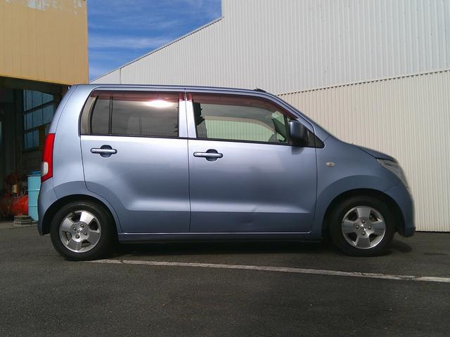 ワゴンＲ ＦＸ　車検令和８年３月迄　５速マニュアル車　純正１３インチアルミホイール　走行９０千ｋｍ　キーレスエントリー　パワーウィンドウ　ＣＤオーディオ　ＡＭ・ＦＭラジオ　ライトレベライザー　エアコン（22枚目）