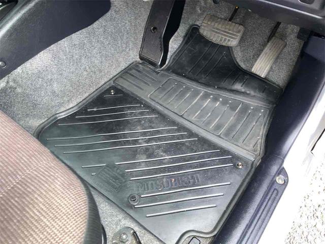 パジェロミニ エクシード 4WD アルミホイール キーレスエントリー AT 盗難防止システム 衝突安全ボディ CD ミュージックプレイヤー接続可 ABS エアコン パワーステアリング パワーウィンドウ 運転席エアバッグ(38枚目)