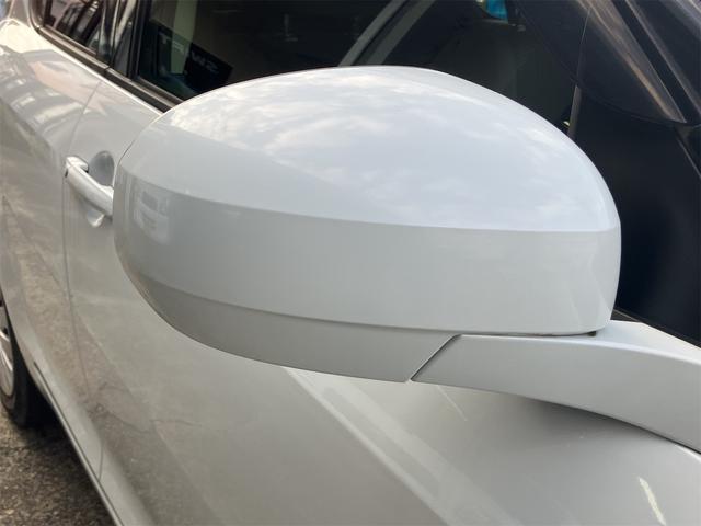 スイフト ＸＧ　４ＷＤ　スマートキー　電動格納ミラー　シートヒーター　ＣＶＴ　盗難防止システム　衝突安全ボディ　ＡＢＳ　ＥＳＣ　ＣＤ　ＵＳＢ　エアコン　パワーステアリング　パワーウィンドウ　運転席エアバッグ（11枚目）