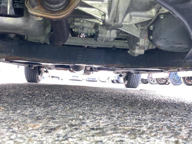 スイフト ＸＧ　４ＷＤ　スマートキー　電動格納ミラー　シートヒーター　ＣＶＴ　盗難防止システム　衝突安全ボディ　ＡＢＳ　ＥＳＣ　ＣＤ　ＵＳＢ　エアコン　パワーステアリング　パワーウィンドウ　運転席エアバッグ（29枚目）