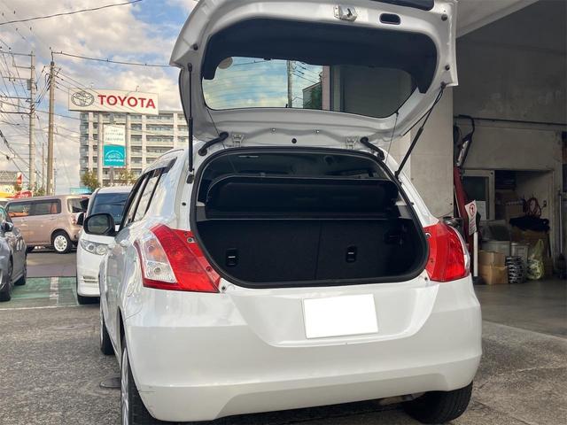 スイフト ＸＧ　４ＷＤ　スマートキー　電動格納ミラー　シートヒーター　ＣＶＴ　盗難防止システム　衝突安全ボディ　ＡＢＳ　ＥＳＣ　ＣＤ　ＵＳＢ　エアコン　パワーステアリング　パワーウィンドウ　運転席エアバッグ（30枚目）