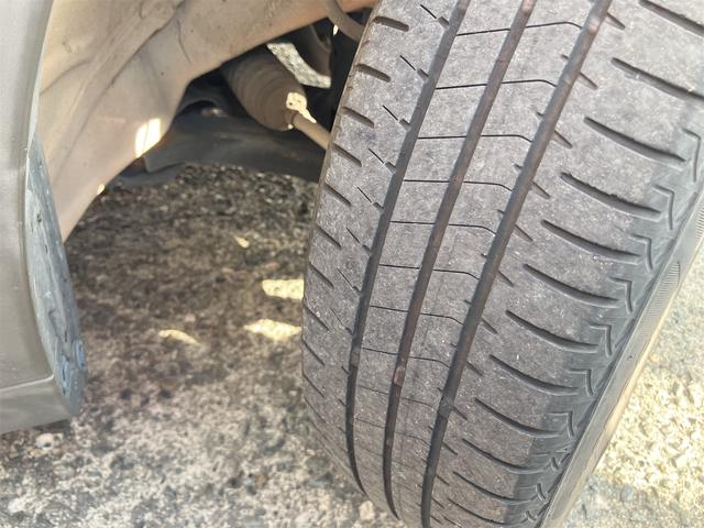 アルトラパン Ｘ　衝突被害軽減システム　ＨＩＤ　スマートキー　アイドリングストップ　電動格納ミラー　シートヒーター　ベンチシート　ＣＶＴ　盗難防止システム　ＡＢＳ　ＥＳＣ　ＣＤ　ミュージックプレイヤー接続可（26枚目）