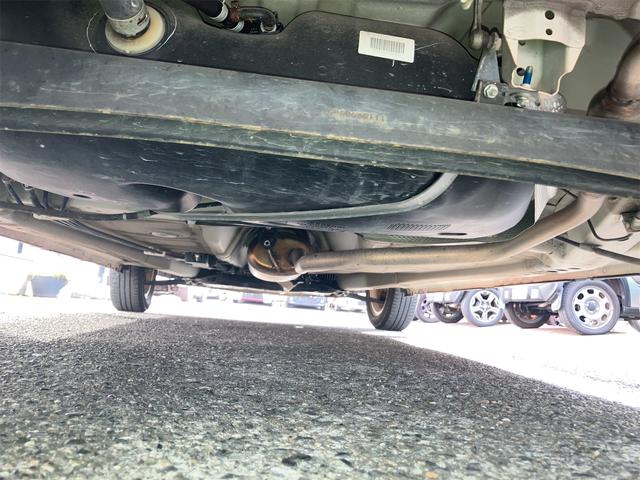 アルトラパン Ｘ　衝突被害軽減システム　ＨＩＤ　スマートキー　アイドリングストップ　電動格納ミラー　シートヒーター　ベンチシート　ＣＶＴ　盗難防止システム　ＡＢＳ　ＥＳＣ　ＣＤ　ミュージックプレイヤー接続可（29枚目）