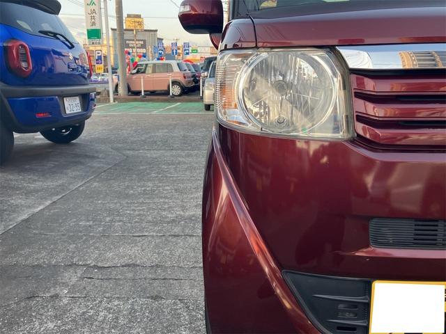 Ｎ－ＢＯＸ Ｇ　ＳＳパッケージ　４ＷＤ　両側電動スライドドア　スマートキー　アイドリングストップ　電動格納ミラー　ベンチシート　ＣＶＴ　盗難防止システム　ＡＢＳ　ＥＳＣ　チップアップシート　アルミホイール　衝突安全ボディ　エアコン（10枚目）