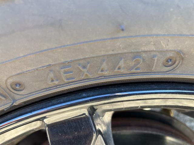 サンバーバン トランスポーター　軽バン　ＭＴ　ドライブレコーダー　両側スライドドア　キーレスエントリー　アルミホイール　エアコン　パワーウィンドウ　運転席エアバッグ（25枚目）