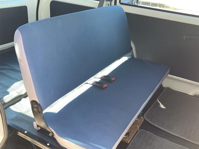 サンバーバン トランスポーター　軽バン　ＭＴ　ドライブレコーダー　両側スライドドア　キーレスエントリー　アルミホイール　エアコン　パワーウィンドウ　運転席エアバッグ（39枚目）