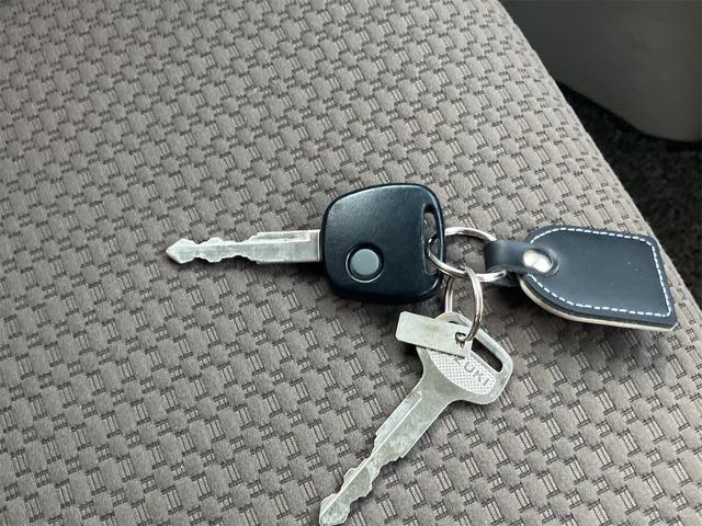 エブリイ ジョイン　衝突被害軽減システム　クリアランスソナー　レーンアシスト　ドライブレコーダー　ＥＴＣ　ナビ　ＴＶ　両側スライドドア　キーレスエントリー　電動格納ミラー　盗難防止システム　ＡＢＳ　ＥＳＣ（58枚目）