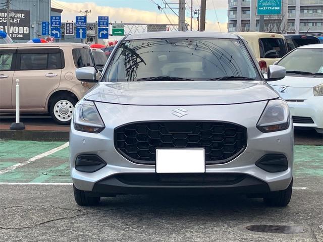 スイフト XG クリアランスソナー オートクルーズコントロール レーンアシスト 衝突被害軽減システム オートライト LEDヘッドランプ スマートキー 電動格納ミラー シートヒーター CVT 盗難防止システム(2枚目)