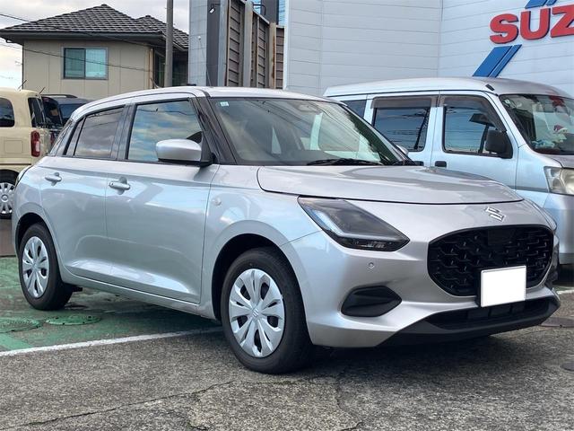 スイフト XG クリアランスソナー オートクルーズコントロール レーンアシスト 衝突被害軽減システム オートライト LEDヘッドランプ スマートキー 電動格納ミラー シートヒーター CVT 盗難防止システム(3枚目)