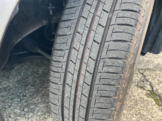 スイフト XG クリアランスソナー オートクルーズコントロール レーンアシスト 衝突被害軽減システム オートライト LEDヘッドランプ スマートキー 電動格納ミラー シートヒーター CVT 盗難防止システム(26枚目)