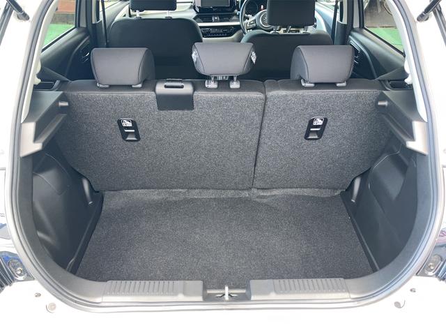 スイフト XG クリアランスソナー オートクルーズコントロール レーンアシスト 衝突被害軽減システム オートライト LEDヘッドランプ スマートキー 電動格納ミラー シートヒーター CVT 盗難防止システム(32枚目)