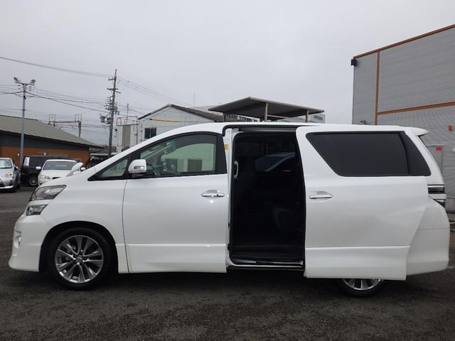 ヴェルファイア ２．４Ｚ　１年保証付　後期型　車検令和９年４月迄　純正ＨＤＤナビ　フルセグＴＶ　バックカメラ　Ｂｌｕｅｔｏｏｔｈ　ＥＴＣ　両側パワースライドドア　ＨＩＤヘッドライト　ＣＤ・ＤＶＤ再生　ステアリングスイッチ（12枚目）