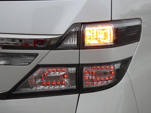 ヴェルファイア ２．４Ｚ　１年保証付　後期型　車検令和９年４月迄　純正ＨＤＤナビ　フルセグＴＶ　バックカメラ　Ｂｌｕｅｔｏｏｔｈ　ＥＴＣ　両側パワースライドドア　ＨＩＤヘッドライト　ＣＤ・ＤＶＤ再生　ステアリングスイッチ（61枚目）