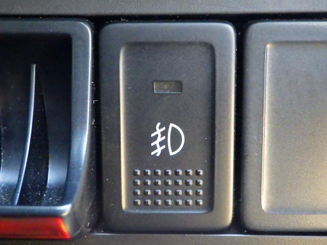 スイフトスポーツ ベースグレード 1年保証付 走行49千Km 社外ナビ ワンセグTV ETC CD・DVD再生 クルーズコントロール HIDヘッドライト オートライト スマートキー プッシュスタート パドルシフト 純正アルミホイール(31枚目)