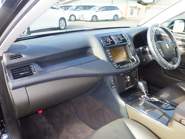 クラウンハイブリッド ベースグレード 1年保証付 純正HDDナビ フルセグTV バックカメラ Bluetooth ETC シートエアコン・ヒーター HIDヘッドライト クルーズコントロール ステアリングスイッチ CD・DVD・MD再生(47枚目)