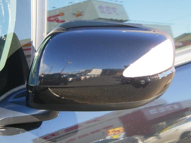 フィットハイブリッド ハイブリッド・１０ｔｈアニバーサリー　１年保証付　純正ＨＤＤナビ　ワンセグＴＶ　バックカメラ　ＥＴＣ　ＣＤ・ＤＶＤ再生　ラジオ　ステアリングスイッチ　クルーズコントロール　スマートキー　ＨＩＤヘッドライト　オートライト　オートエアコン（55枚目）