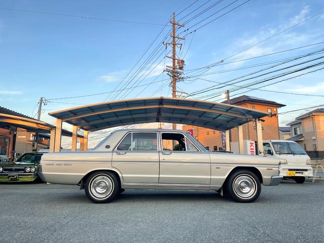 日産 グロリア スーパーデラックス 希少タテグロ ｌ型エンジン ２０００ コラムマニュアル 応談 昭和45年 1970年 静岡県 中古車 価格 Com