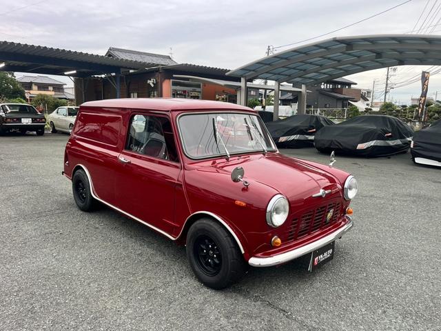 ＭＩＮＩ 　パネルバン　キャブ車　４ＭＴ　センターメーター　ローダウン　ＡＷ　観音開き（7枚目）