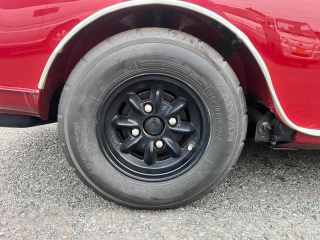 ＭＩＮＩ 　パネルバン　キャブ車　４ＭＴ　センターメーター　ローダウン　ＡＷ　観音開き（14枚目）