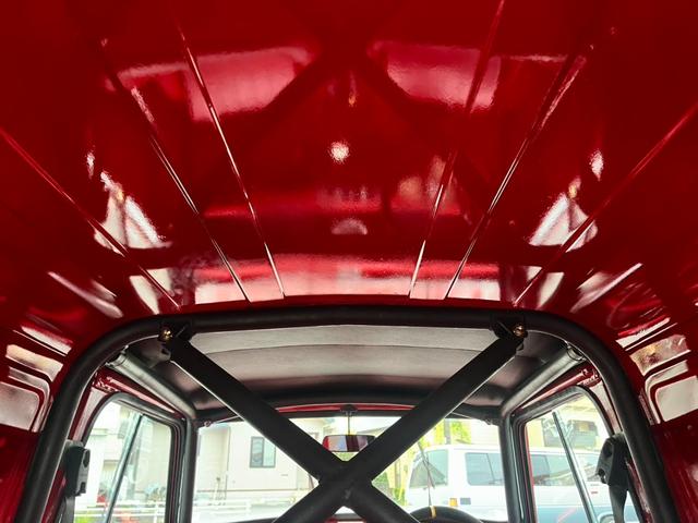 ＭＩＮＩ 　パネルバン　キャブ車　４ＭＴ　センターメーター　ローダウン　ＡＷ　観音開き（27枚目）