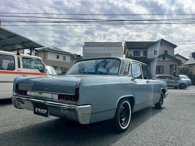 デボネア  エグゼクティブ Lテール ベンチシート コラムMT ローダウン ホワイトリボン(3枚目)