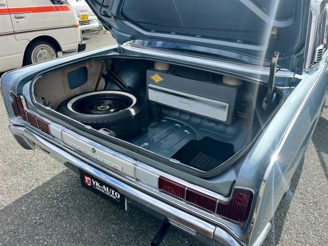 デボネア  エグゼクティブ Lテール ベンチシート コラムMT ローダウン ホワイトリボン(16枚目)