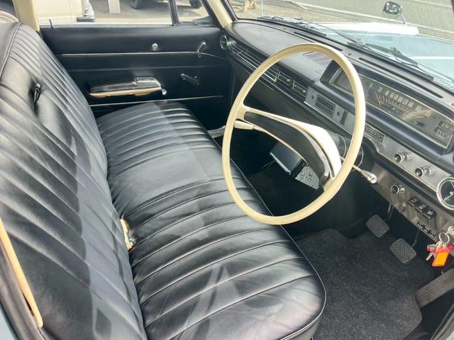 デボネア  エグゼクティブ Lテール ベンチシート コラムMT ローダウン ホワイトリボン(21枚目)