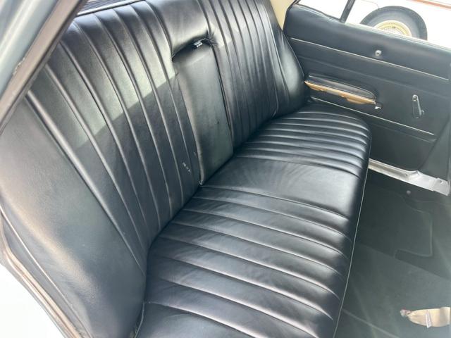 デボネア  エグゼクティブ Lテール ベンチシート コラムMT ローダウン ホワイトリボン(24枚目)