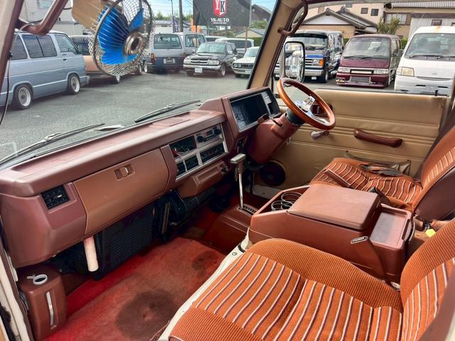 ホーミーコーチ SGL 丸目4灯E23ホーミー SGL ローダウン ホワイトリボンタイヤ バン登録 ワゴン登録可能(19枚目)