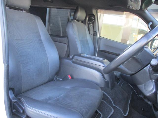 ハイエースバン スーパーＧＬ　ダークプライムＩＩ　純正ナビＴＶ　ビルトインＥＴＣ　バックカメラ　スマートキー　ＬＥＤヘッドライト　ローダウン　社外ＬＥＤテール　社外アルミ（16枚目）