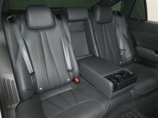 クラウンハイブリッド Ｓ　Ｃパッケージ　セーフティセンス　ドラレコ付　ＬＥＤヘッドライト　本革シート　純正アルミホイール　ＥＴＣ　バックモニター　スマートキー　ＣＤ／ＤＶＤ再生付き　フルセグメモリーナビ　オートエアコン　クルーズコントロール（17枚目）