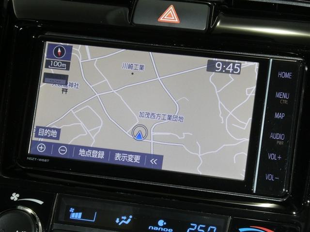 カローラフィールダー ハイブリッドG ダブルバイビー セーフティセンス ドラレコ付き LEDヘッドライト リアスポイラー 純正アルミホイール ETC バックモニター スマートキー CD/DVD再生付き フルセグメモリーナビ オートエアコン(6枚目)