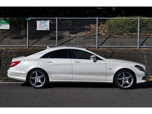 ＣＬＳクラス ＣＬＳ３５０ブルーエフィシェンシＡＭＧスポーツパケジ　車検整備付　希少パールホワイト　サンルーフ　黒レザーシート　地デジ　ＥＴＣ（26枚目）