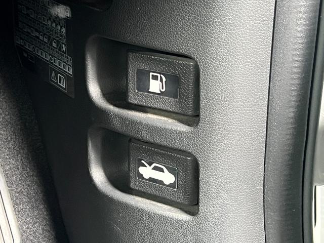 ステップワゴンスパーダ ｅ：ＨＥＶスパーダＧホンダセンシング　１年保証　ＬＥＤライト　ドライブレコーダ　カーテンエアバック　横滑り防止装置　クルーズコントロール　Ｂカメラ　ＵＳＢ接続　フルセグ　ＤＶＤ再生可能　ナビ＆ＴＶ　キーレス　ＥＴＣ　スマートキー　ＡＡＣ（31枚目）