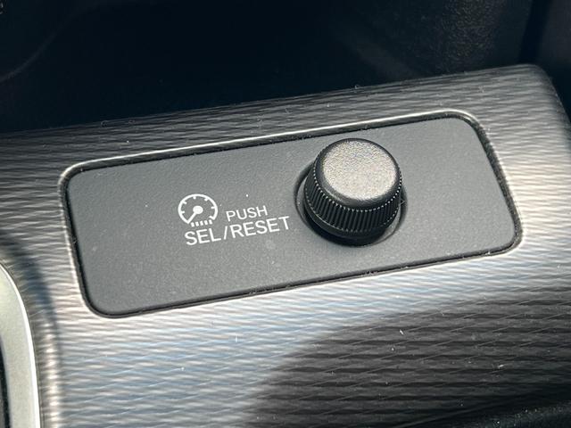 ステップワゴンスパーダ ｅ：ＨＥＶスパーダＧホンダセンシング　１年保証　ＬＥＤライト　ドライブレコーダ　カーテンエアバック　横滑り防止装置　クルーズコントロール　Ｂカメラ　ＵＳＢ接続　フルセグ　ＤＶＤ再生可能　ナビ＆ＴＶ　キーレス　ＥＴＣ　スマートキー　ＡＡＣ（36枚目）