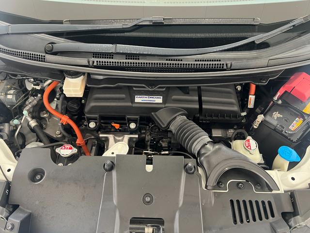ステップワゴンスパーダ ｅ：ＨＥＶスパーダＧホンダセンシング　１年保証　ＬＥＤライト　ドライブレコーダ　カーテンエアバック　横滑り防止装置　クルーズコントロール　Ｂカメラ　ＵＳＢ接続　フルセグ　ＤＶＤ再生可能　ナビ＆ＴＶ　キーレス　ＥＴＣ　スマートキー　ＡＡＣ（57枚目）