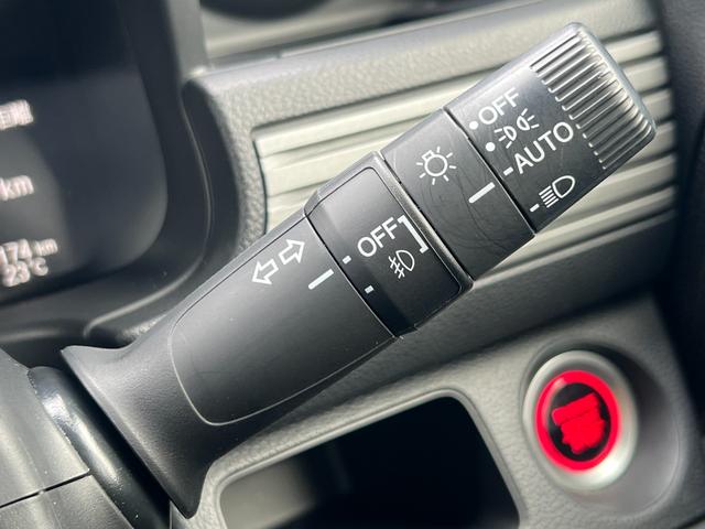 Ｎ－ＶＡＮ＋スタイル ファン　２年保証　追突軽減ブレーキ　Ｂカメ　キーフリー　ＷＳＲＳ　フルフラットシート　ＤＶＤ再生　ＬＥＤヘッドランプ　運転席エアバッグ　スマートキー　フルセグＴＶ　クルーズコントロール　パワーウィンドー　ＰＳ（12枚目）