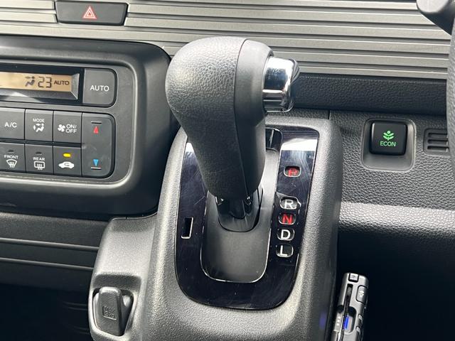 Ｎ－ＶＡＮ＋スタイル ファン　２年保証　追突軽減ブレーキ　Ｂカメ　キーフリー　ＷＳＲＳ　フルフラットシート　ＤＶＤ再生　ＬＥＤヘッドランプ　運転席エアバッグ　スマートキー　フルセグＴＶ　クルーズコントロール　パワーウィンドー　ＰＳ（31枚目）