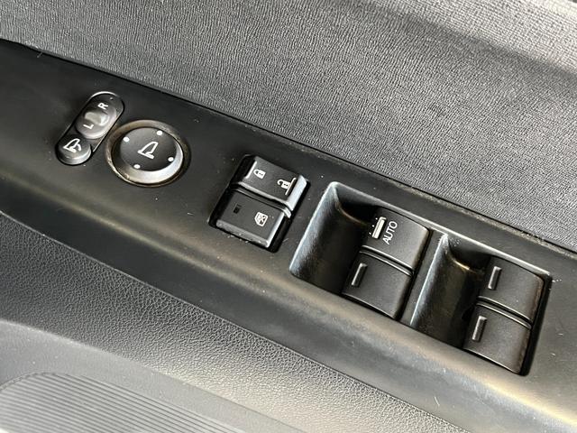 N-BOX GSSパッケージ 保証付き1年 W電動ドア Iストップ ダブルエアバック TVナビ 地デジ 前席シートヒーター スマートキー&プッシュスタート DVD視聴可 ベンチシ-ト ETC付き フルオートエアコン 横滑防止(21枚目)