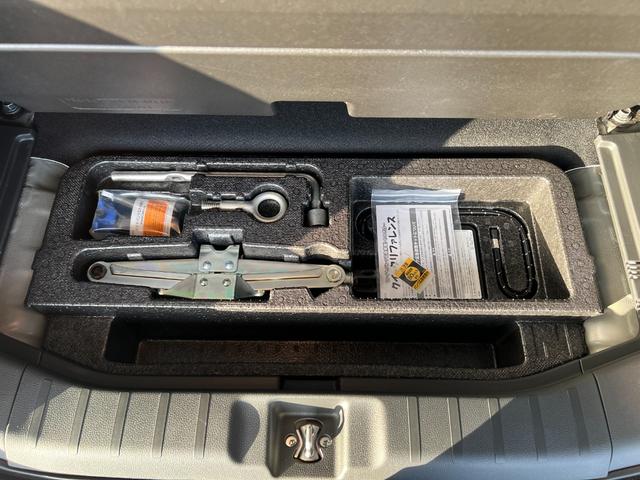 N-WGNカスタム L・ターボホンダセンシング 保証付き2年 ブレーキサポート 盗難警報装置 横滑り防止機能 サイドエアバック クルーズC クリアランスソナ LEDヘッド シ-トヒ-タ- リヤカメラ タ-ボ AAC Aストップ ABS ETC付き(10枚目)